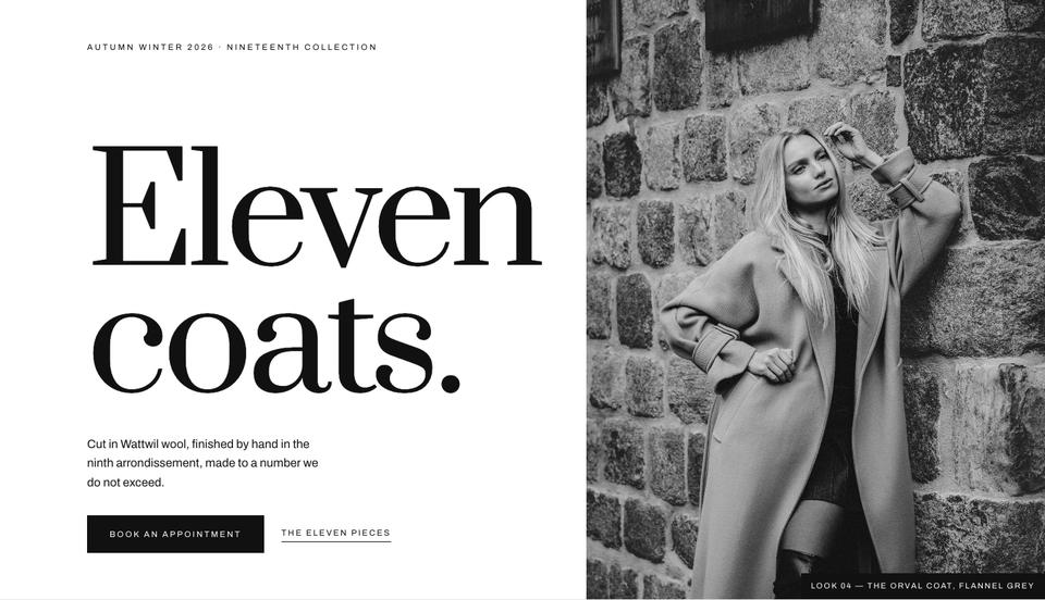 Maison Monochrome template — Hero section